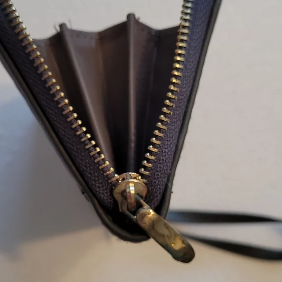 Wallet - Picture 4 of 7